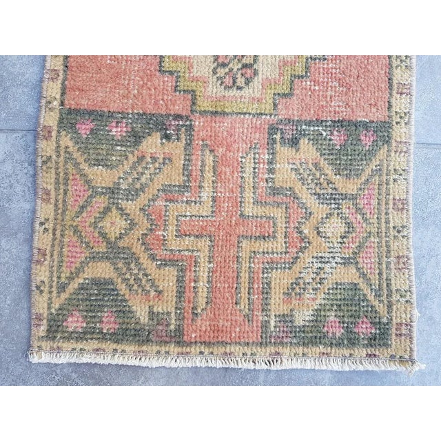 Farmhouse 1950s Turkish Orange & Tan Rug For Sale - Image 3 of 9