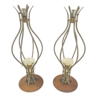 Pair of Onion Shape Turned Solid Walnut Bases Brass Harps Table Lamps MINT! For Sale