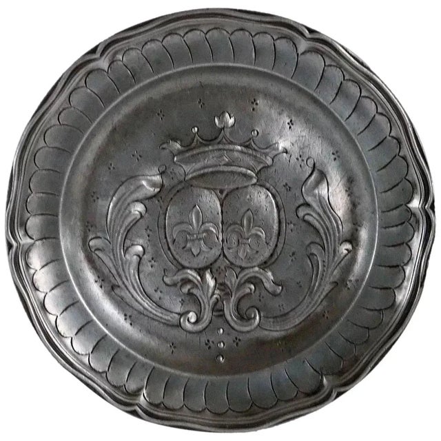 Metal French Pewter Chased and Repousse Armorial Wavy Edge Reeded Plate For Sale - Image 7 of 7