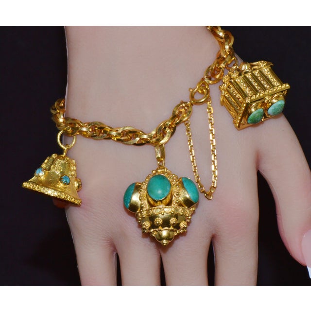 Estate Italian Unoaerre Etruscan Revival Solid 18k Gold Turquoise Carnelian Charm Fob Bracelet For Sale - Image 13 of 17