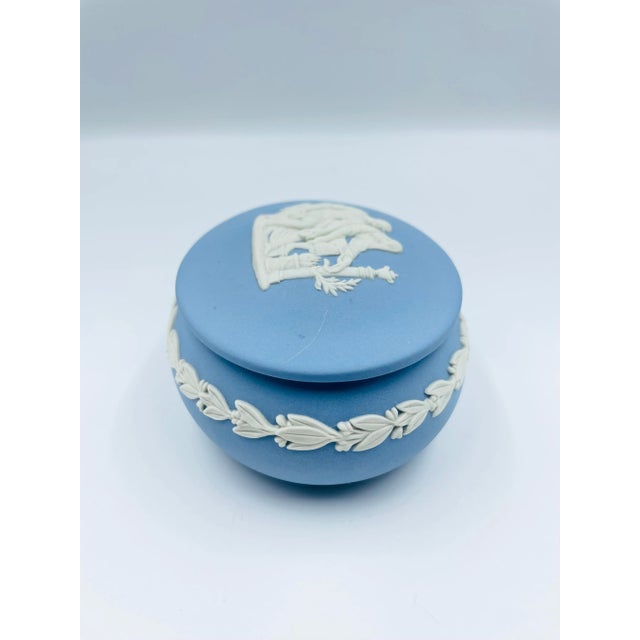 1950s 1950s Wedgewood Jasperware Ceramic Box With Mythological Motif For Sale - Image 5 of 13