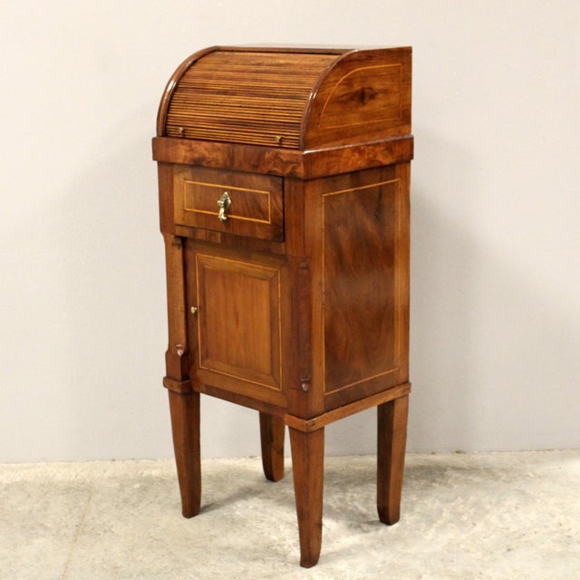 Directoire Walnut Bedside Table, 18th Century For Sale - Image 5 of 15