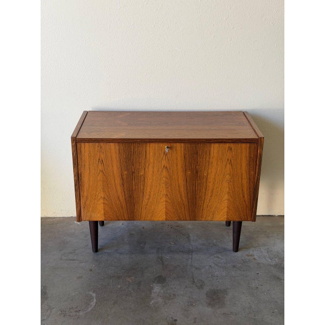 1960s Vintage Danish Rosewood Cabinet by Ps System - Mid Century Modern Drop-Front Storage Bar 1960s For Sale - Image 5 of 9