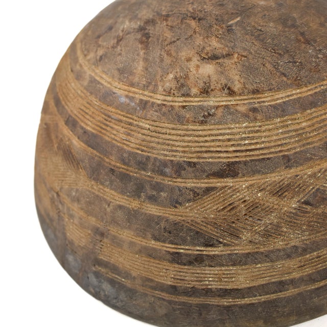 Wood Mid 20th Century Nupe African Wood Bowl For Sale - Image 7 of 8