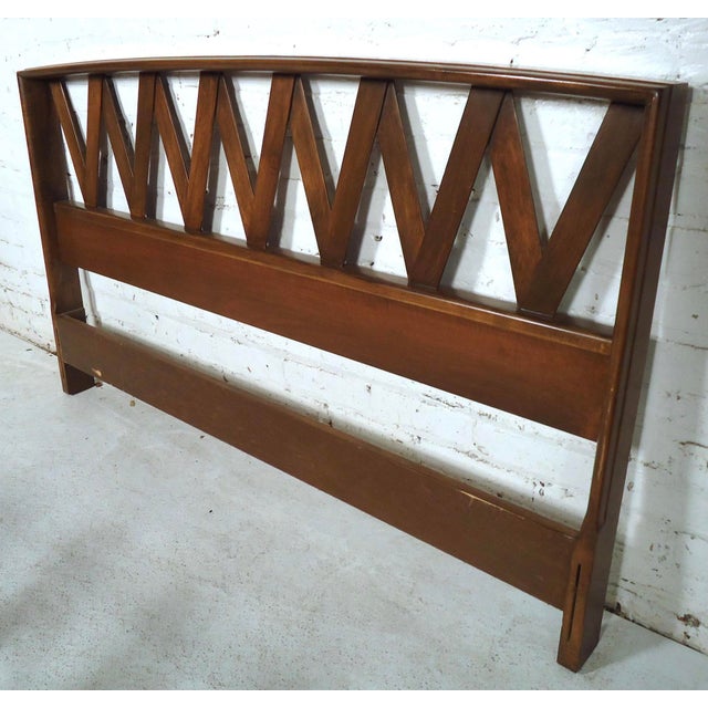 Mid 20th Century Mid-Century Modern Bed Attributed to Paul Frankl For Sale - Image 5 of 10