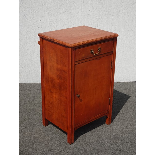 French Country Antique Stickley Bros. Small Display Smokers Cabinet W Towel Rack & One Drawer Lh9 For Sale - Image 3 of 12