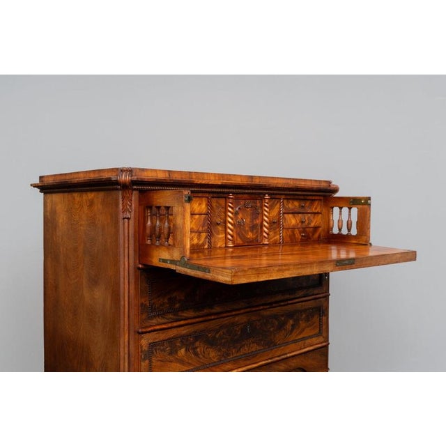 19th Century Biedermeier Chest of Drawers in Mahogany For Sale - Image 13 of 18