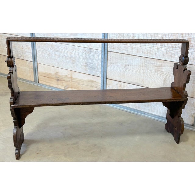 Baroque Italian Baroque Carved Walnut Revolving Hall Bench, Late 17th–Early 18th Century For Sale - Image 3 of 15