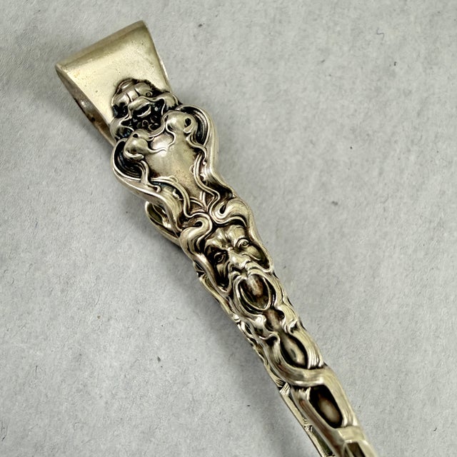 1900 - 1909 Unger Brothers ‘Douvaine’ Art Nouveau Sterling Silver Sugar Tongs For Sale - Image 5 of 15