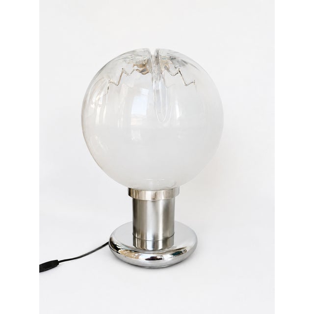 Mid-Century Modern Large Space Age Murano Glass Table Lamp by Toni Zuccheri for AV Mazzega, 1970s For Sale - Image 3 of 8
