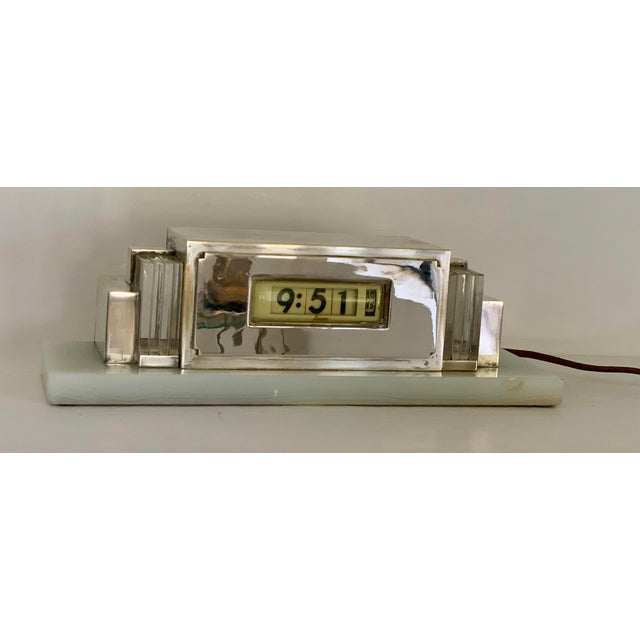 1930s Lawson Art Deco Silver Onyx Mantle Clock Model 975 For Sale In Phoenix - Image 6 of 11