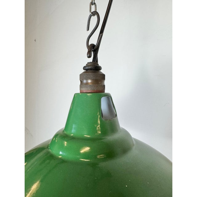 Industrial British Green Enamel Factory Pendant Lamp from Maxlume, 1960s For Sale - Image 14 of 18