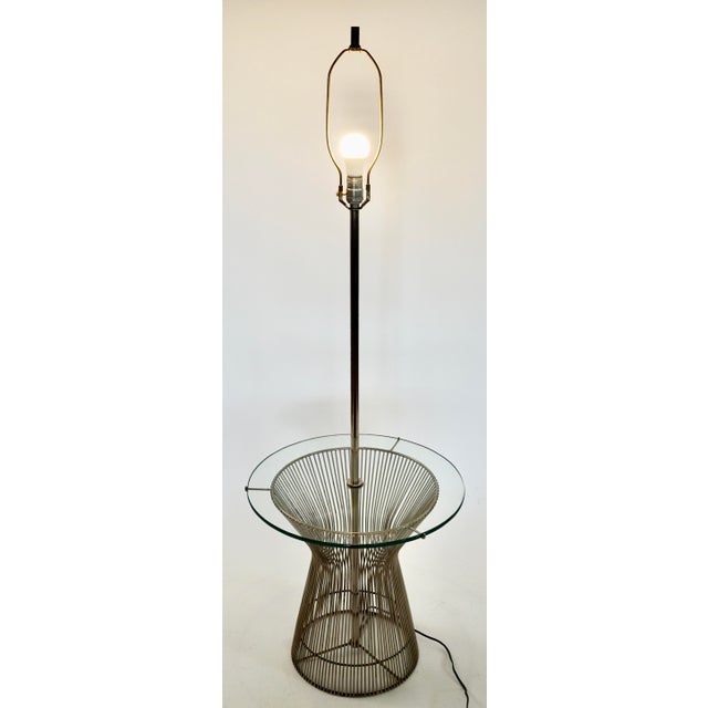 1960s Vintage Floor Lamp Glass Side Table in the Style of Warren Platner for Knoll For Sale - Image 5 of 7