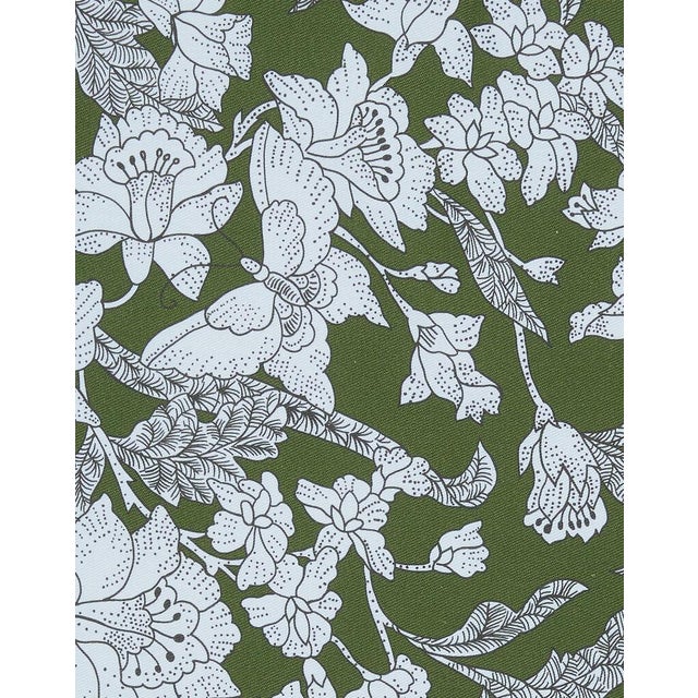 Doing the dishes never ever looked so alluring - that’s the power of a heart-pumping print, babe. Our Dish Towel comes in...