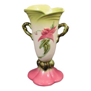 1950s Hull Woodland W-18 Chartreuse & Pink Hi-Gloss Art Pottery Vase For Sale