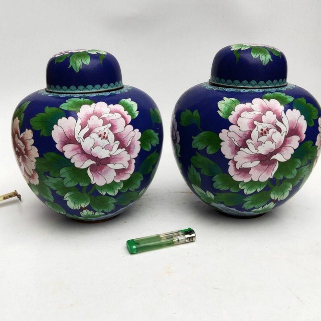 Mid 20th Century Pair of Vintage Cloisonné Jars | Blue Ground Butterfly & Floral Motif With Lids For Sale - Image 5 of 9