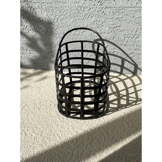 1990s Dark Brown Wrought Iron Woven Metal Magazine Rack Basket For Sale - Image 9 of 9