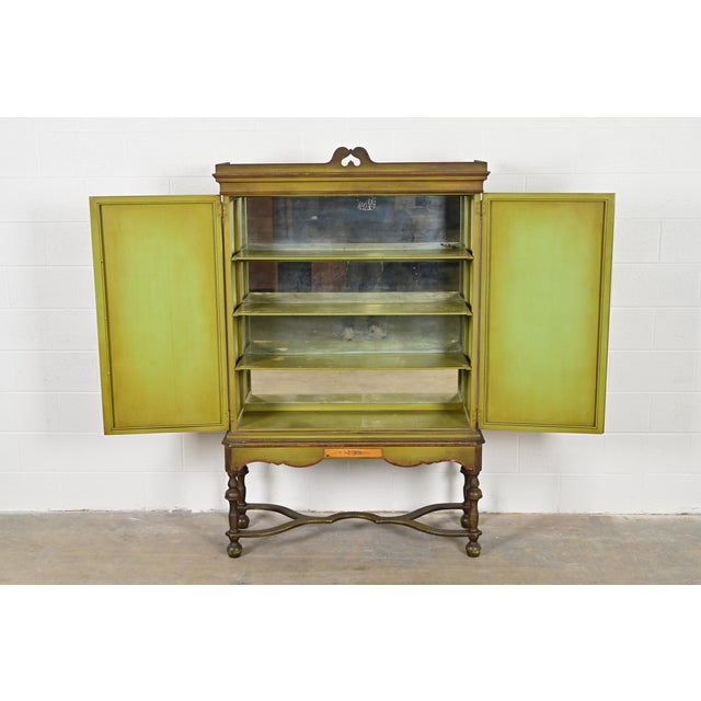1920s Berkey & Gay Antique Venetian Hand Painted Bookcase or Bar Cabinet, Circa 1920s For Sale - Image 5 of 12