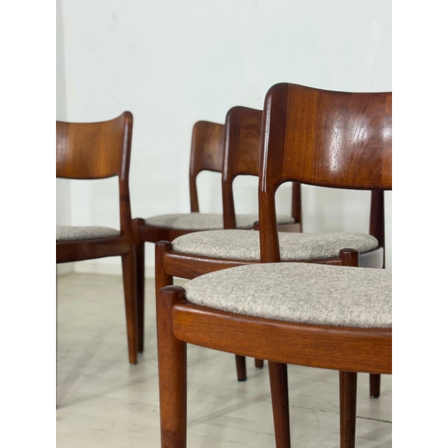 Teak Dining Chairs by Hennig Kjaernulf, Set of 5 For Sale - Image 3 of 9