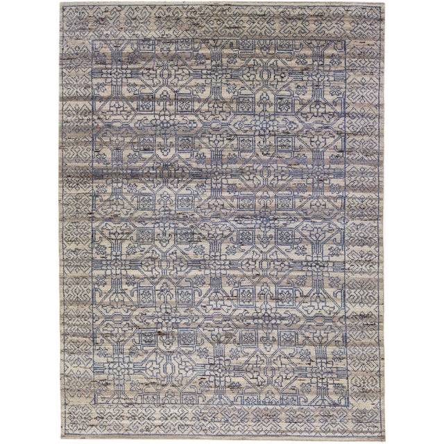 Gray Early 21st Century Apadana's Modern Geometric Indian Wool Rug Handmade in Gray For Sale - Image 8 of 8