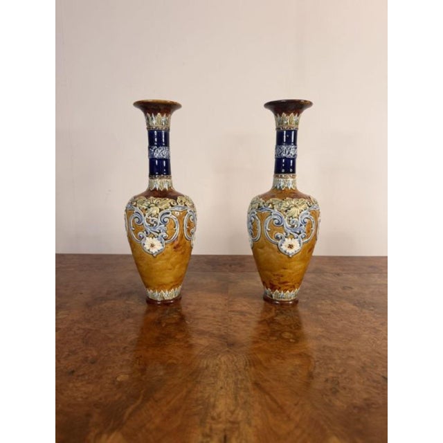 19th Century Antique Vases from Doulton Lambeth, 1880, Set of 2 For Sale - Image 5 of 7