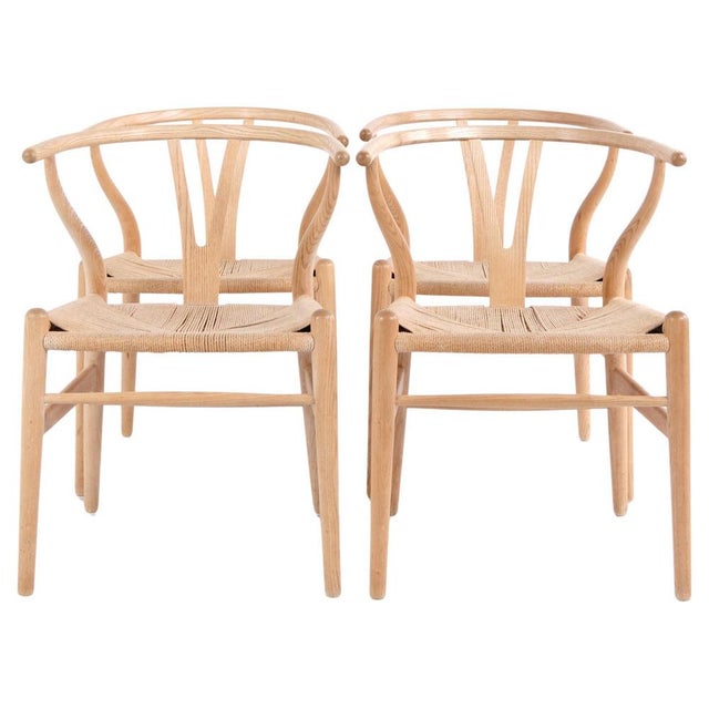 Model CH24 Wishbone Chairs in Oak by Hans J. Wegner and Carl Hansen, 1960s, Set of 4 For Sale - Image 14 of 14