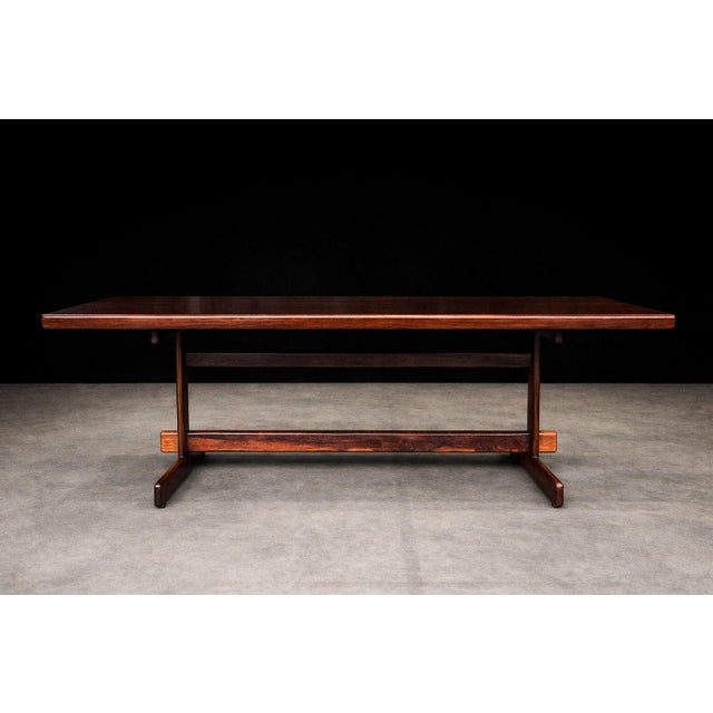 Mid-Century Modern Brazilian Modern Dining Table in Rosewood by Jorge Jabour, 1960s – Lot 636A For Sale - Image 3 of 14