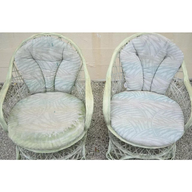 Mid-Century Modern Mid 20th Century Russell Woodard Woven Spun Fiberglass Swivel Rolling Club Lounge Chairs & Ottoman For Sale - Image 3 of 12