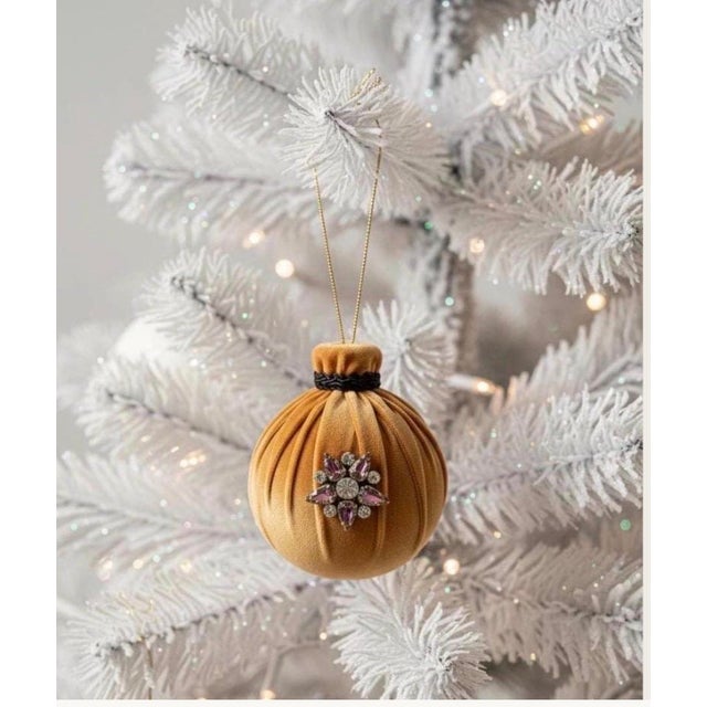 Handmade Velvet Christmas Ornaments, Set of 3, Gold Jeweled Baubles, Gift-Boxed For Sale - Image 4 of 5