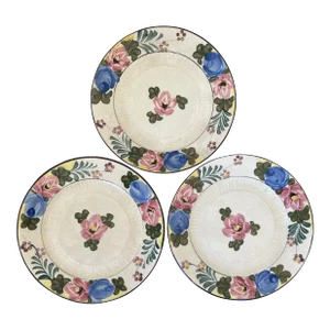 Early 20th Century Japanese Porcelain Floral Plates - Set of 3