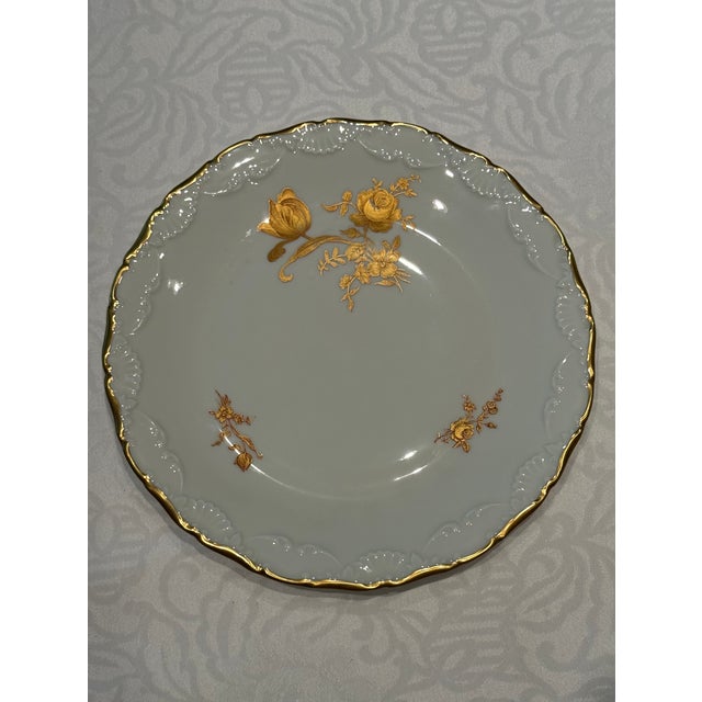 French Provincial 1950's Limoges France Plate With Gold Roses For Sale - Image 3 of 9