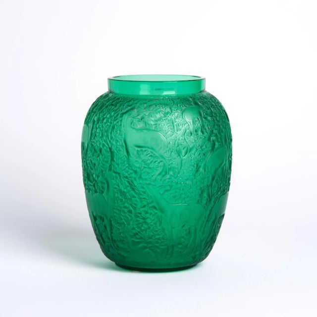 Art Deco Lalique Green Glass Biches Vase For Sale - Image 3 of 9