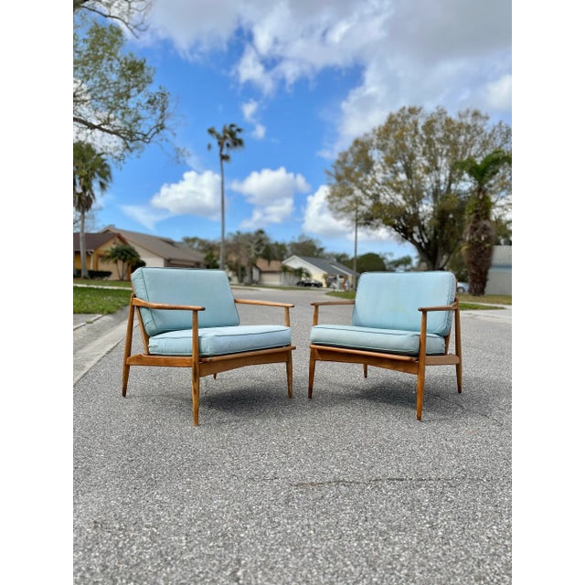 Pair of Rail-Back Lounge Chairs in the Style of Viko Baumritter | Mid Century Modern For Sale - Image 13 of 13