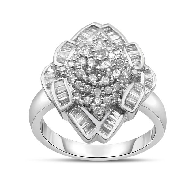 This stunning 14k white gold cocktail ring is inlaid with 7/8 carats of beautiful, natural diamonds. The central cluster...