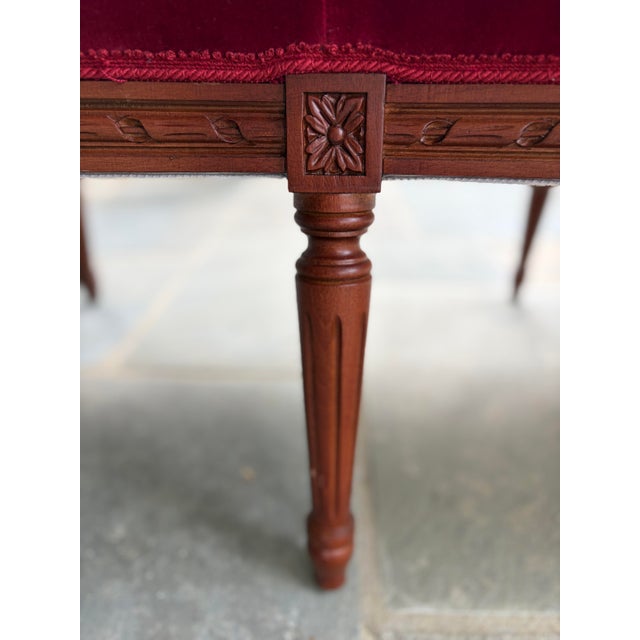 Mid-20th Century Italian Louis XVI Style Carved Walnut & Crimson Velvet Sofa by Meroni Francesco For Sale - Image 9 of 10