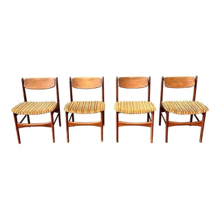1950s Set of 4 Dining Chairs by Arne Hovmand Olsen For Sale