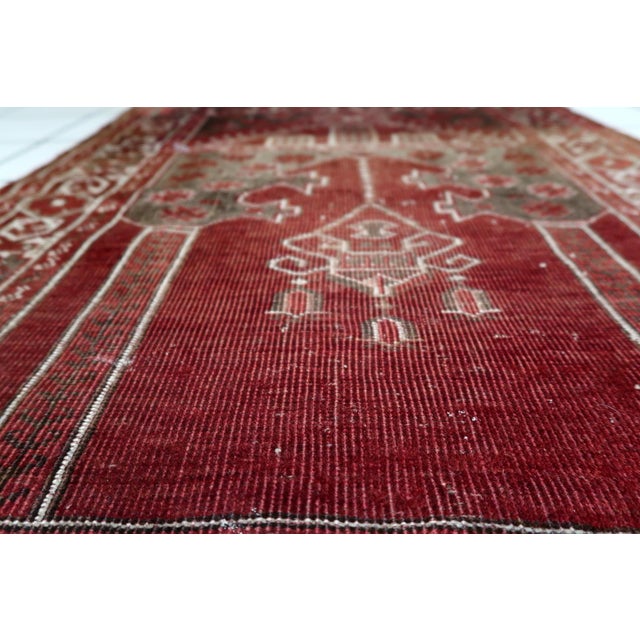 Antique 1920s Turkish Konya Prayer Rug Architectural Motif 2.7' x 3.6' This rare and authentic antique Turkish Konya rug,...