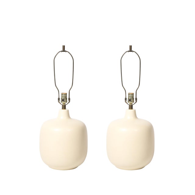Mid-Century Modern Mid-Century Off White Glazed Ceramic Table Lamps by Lotte & Gunnar Bostlund For Sale - Image 3 of 17