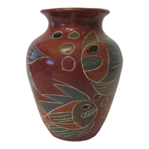Etched Nicaragua Central America Hand-Made Pottery Vase W/ Fish Decoration Vintage
