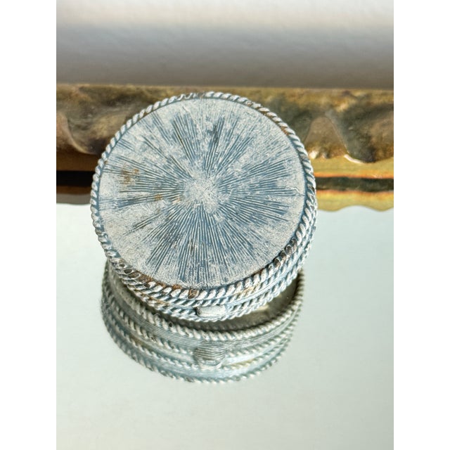 1970s Vintage Neo Classical/Victorian Revival Estée Lauder Blue Cameo Twin Sisters Solid Perfume Compact For Sale - Image 5 of 16
