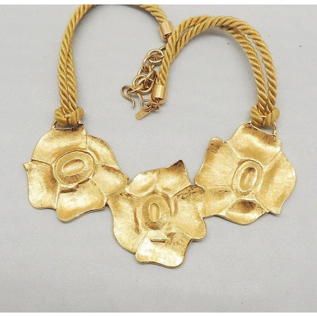 ★VINTAGE HOLLYWOOD★ Margaret Silky Necklace MUSINSA | VINTAGE HOLLYWOOD Flutter Daisy Necklace (Silver