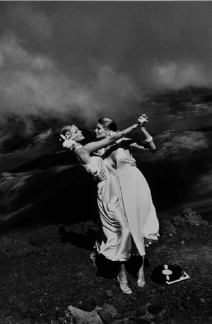 "Cheryl Tiegs and Rene Russo, Hawaii 1973" by Helmut Newton.