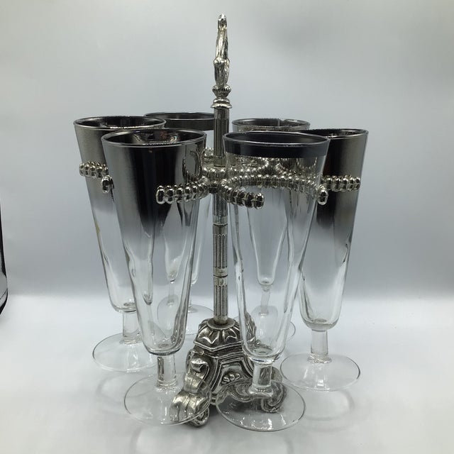 Mid-Century Modern Silver Ombre and Silver Band Pilsner Stemware Set With Caddy by Vitreon Queen Lusterware - Set of 7 For Sale - Image 3 of 12