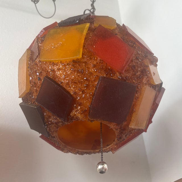 Mid-Century Modern 1950s Mid-Century Modern Chunky Acrylic Swag Lamp For Sale - Image 3 of 7