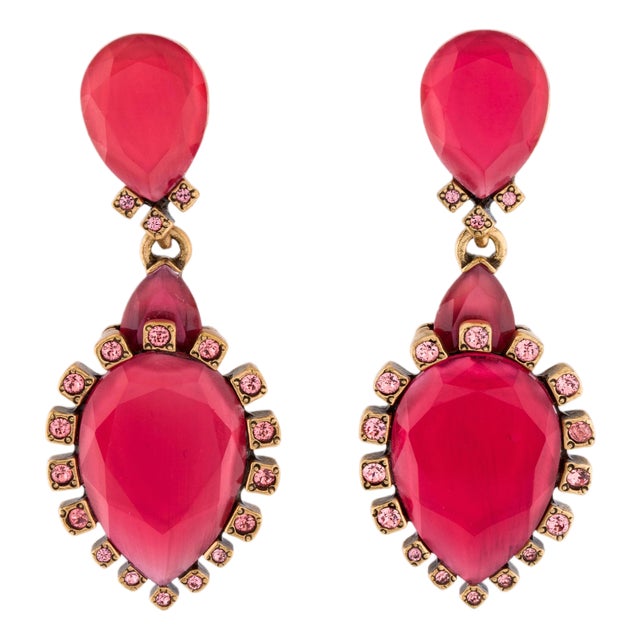 Oscar De La Renta Bold Pear-Shaped Drop Earrings Crystal Resin Gripoix Dangle For Sale
