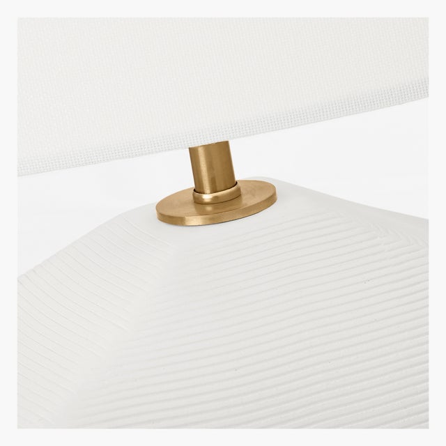 2020s Hable by Visual Comfort Studio Hable Tallulah Table Lamp in Matte White Ceramic For Sale - Image 5 of 7