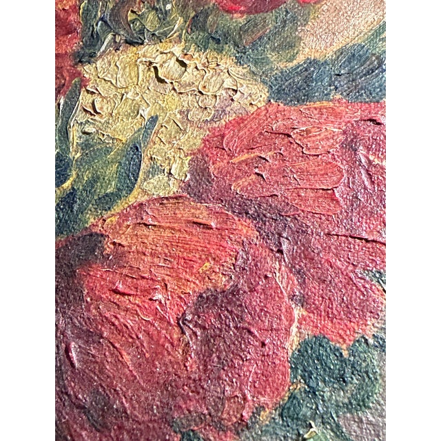 Wood Early 20th Century Floral Still Life Oil Painting in Gilt Frame For Sale - Image 7 of 12