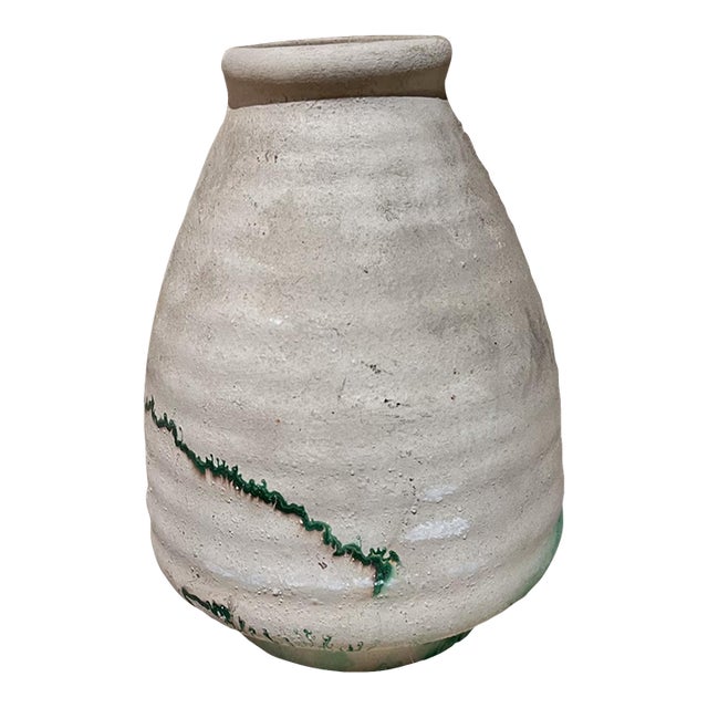 Nemadji Ceramic Indian Art Pottery Green Vase Moose Lake, Minnesota For Sale