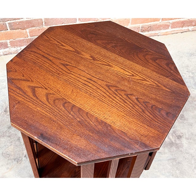 L. & J.G. Stickley, Inc. Vintage Solid Oak Mission Arts & Crafts Octagonal Side / Lamp Table For Sale - Image 4 of 7