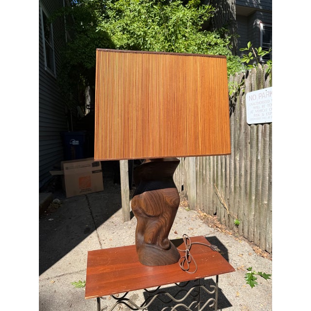 Yasha Heifetz Mid-Century Sculptural Wood Table Lamp, Attributed to Yasha Heifetz For Sale - Image 4 of 9